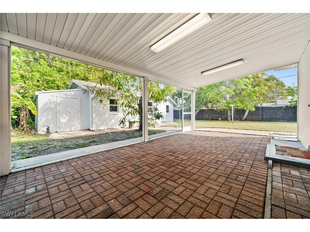 781 101st Avenue N Naples FL 34108 226007205 image25