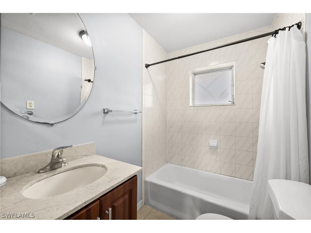 781 101st Avenue N Naples FL 34108 226007205 image9