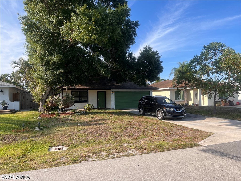 781 107th Avenue Naples FL 34108 226018124 image1