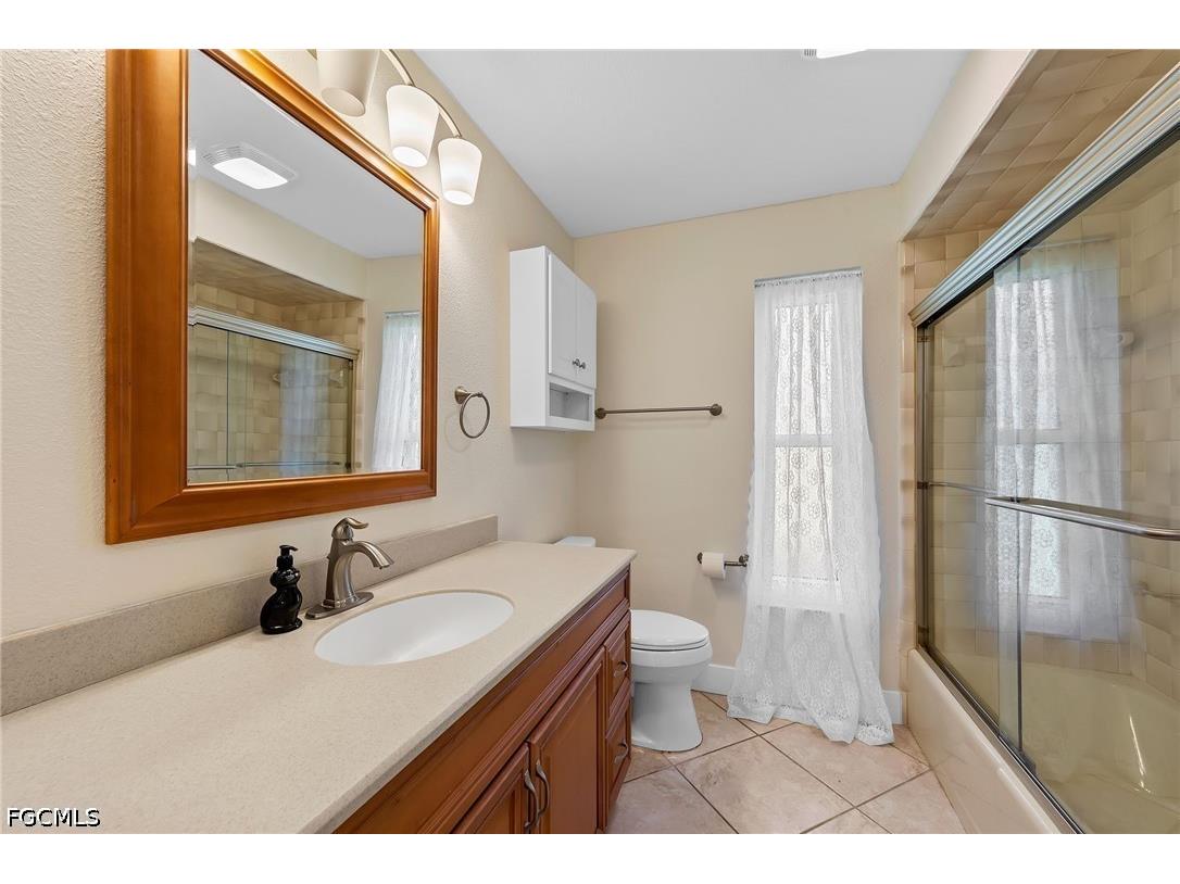 7810 Deni Drive North Fort Myers FL 33917 2026020028 image32