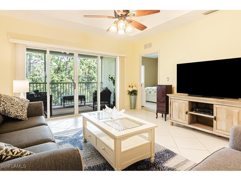 7811 Regal Heron Circle #302 Naples FL 34104 225071589 image14