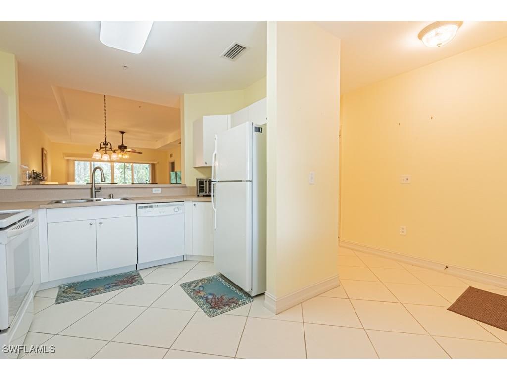 7811 Regal Heron Circle #302 Naples FL 34104 225071589 image2