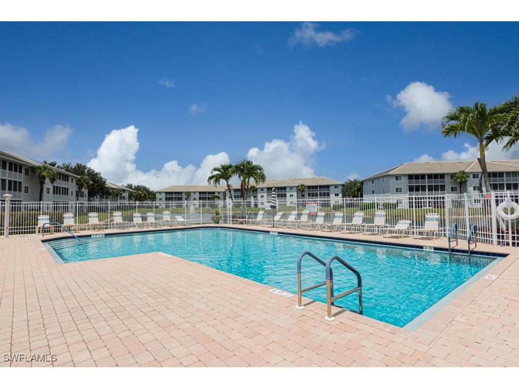 7811 Regal Heron Circle #302 Naples FL 34104 225071589 image36