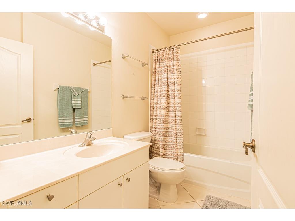 7811 Regal Heron Circle #302 Naples FL 34104 225071589 image34