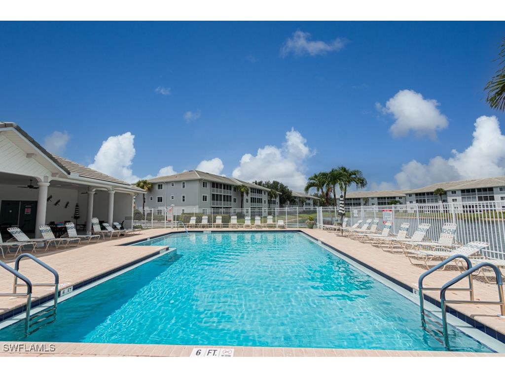 7811 Regal Heron Circle #302 Naples FL 34104 225071589 image37