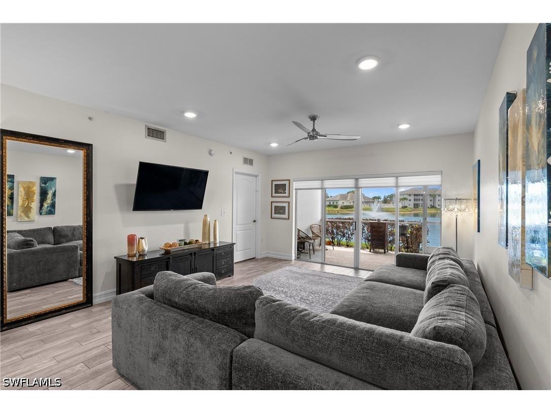 7812 Regal Heron Circle #103 Naples FL 34104 226021607 image1