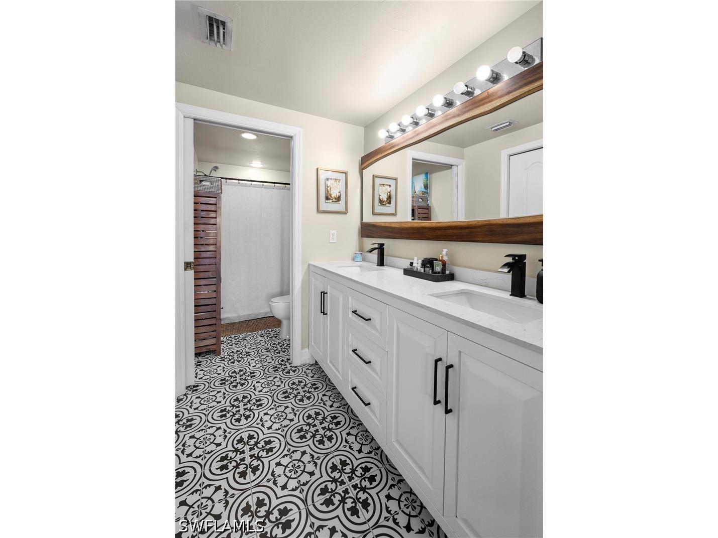 7812 Regal Heron Circle #103 Naples FL 34104 226021607 image22