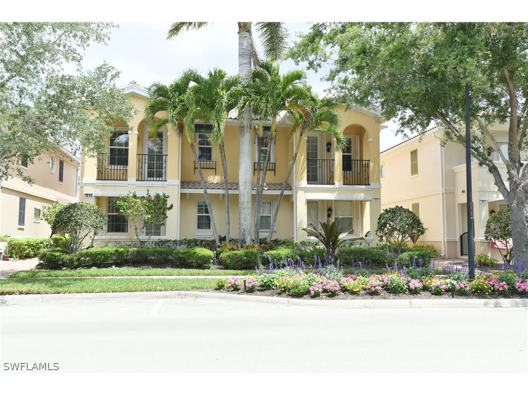 7813 Veronawalk Boulevard N Naples FL 34114 224038914 image1