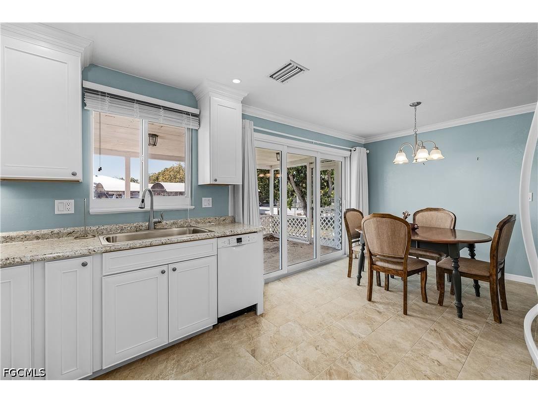 7815 Bocilla Lane Bokeelia FL 33922 2026013946 image13