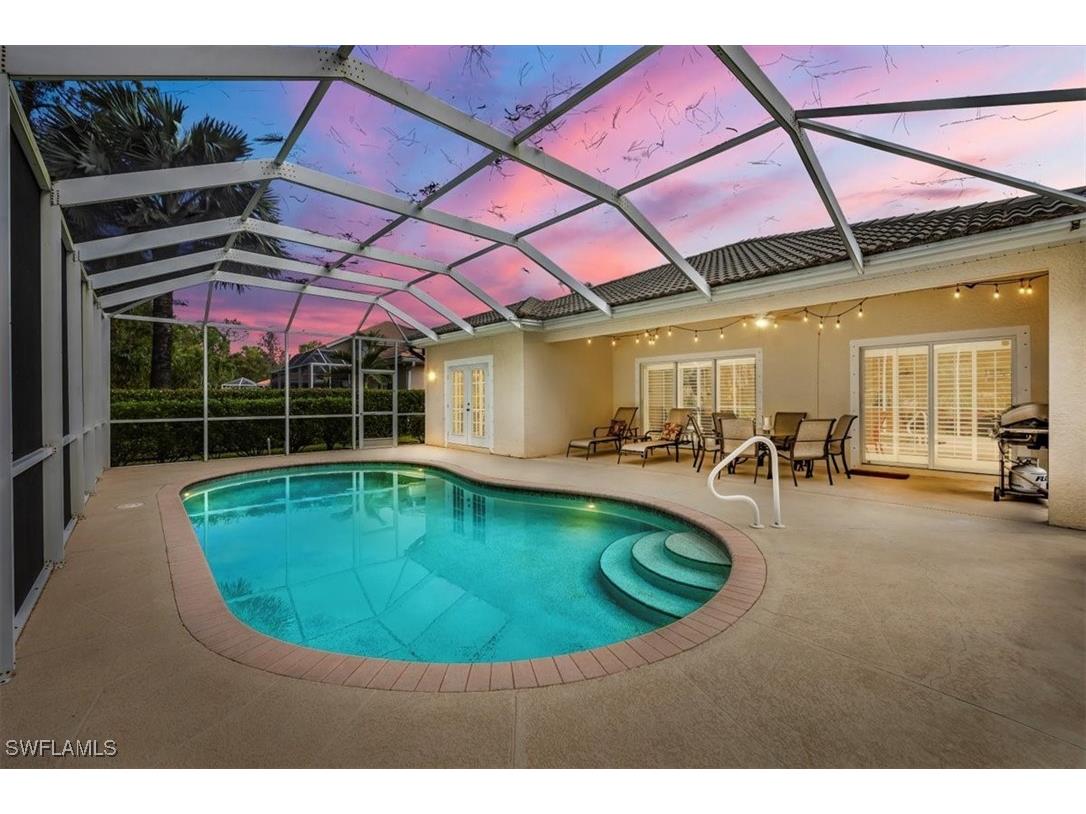 7817 Stratford Drive Naples FL 34104 224082990 image1