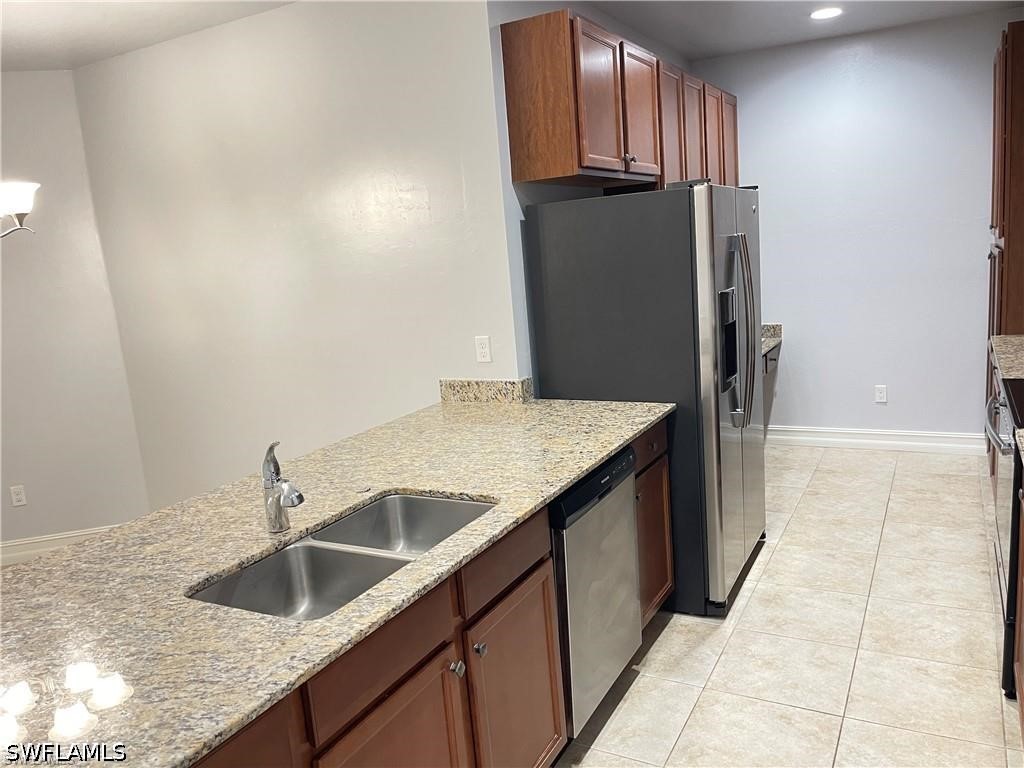 7818 Bristol Circle Naples FL 34120 226025196 image3