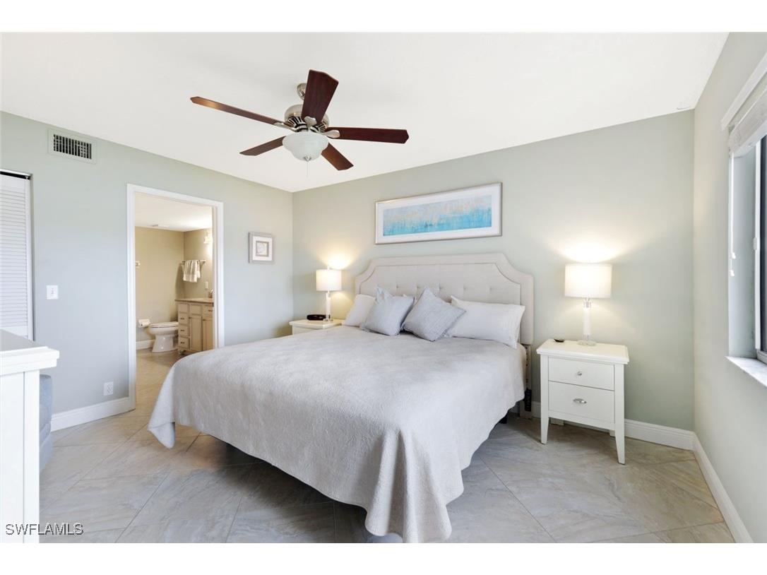 7818 Emerald Circle #E103 Naples FL 34109 225084204 image13