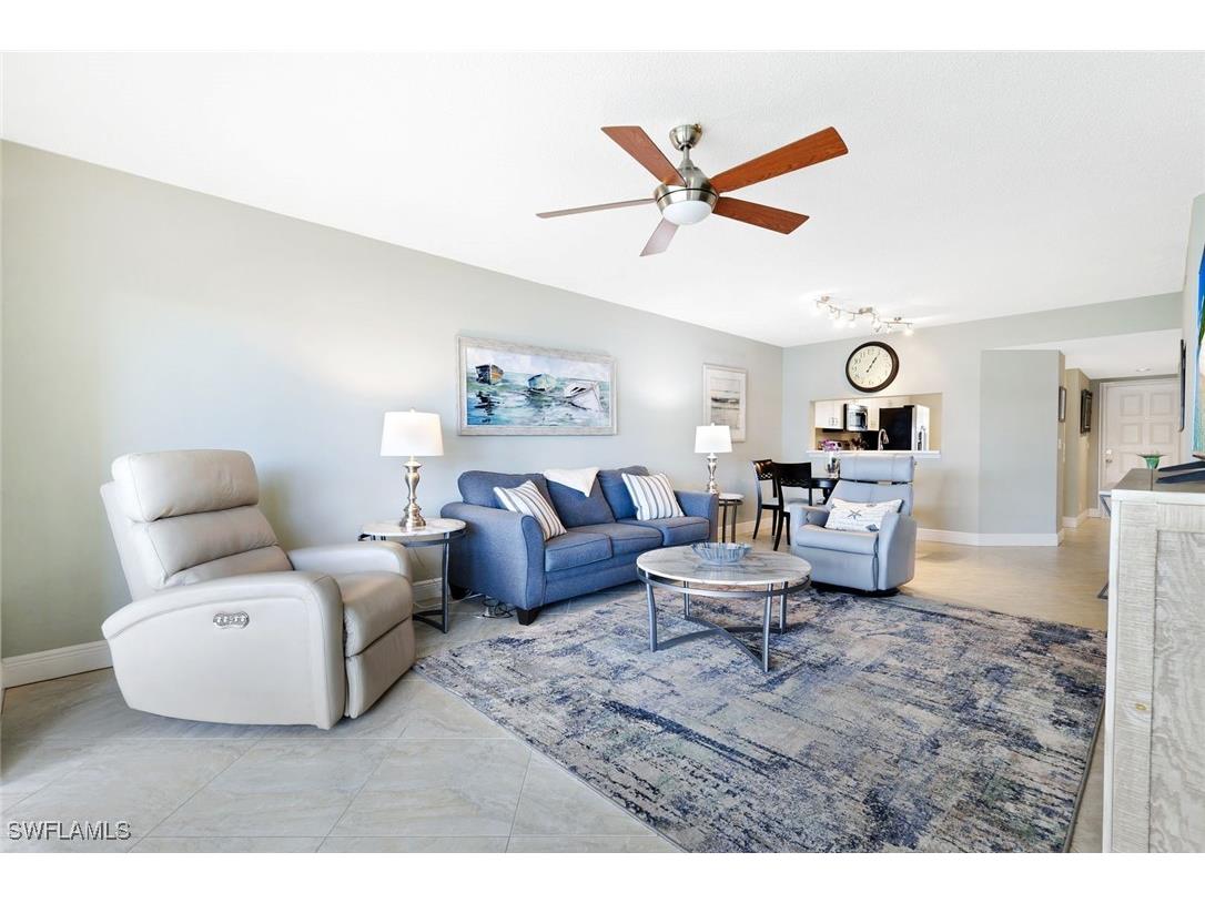 7818 Emerald Circle #E103 Naples FL 34109 225084204 image17