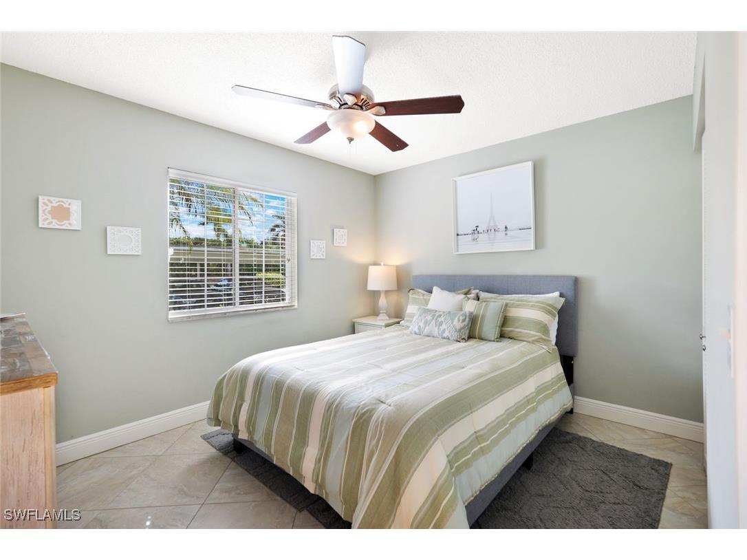 7818 Emerald Circle #E103 Naples FL 34109 225084204 image19