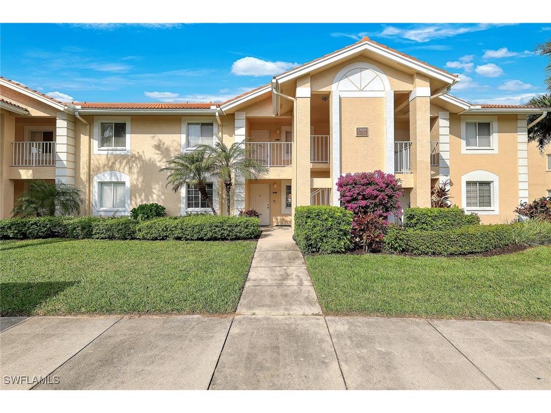 7818 Emerald Circle #E103 Naples FL 34109 225084204 image3
