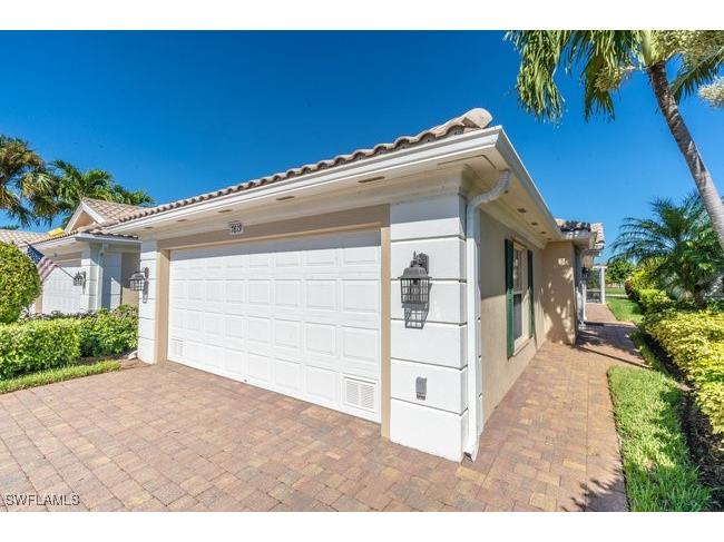 7819 Ionio Court Naples FL 34114 225072585 image4