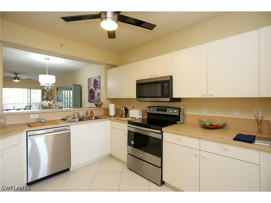 7819 Regal Heron Circle #201 Naples FL 34104 226019522 image11