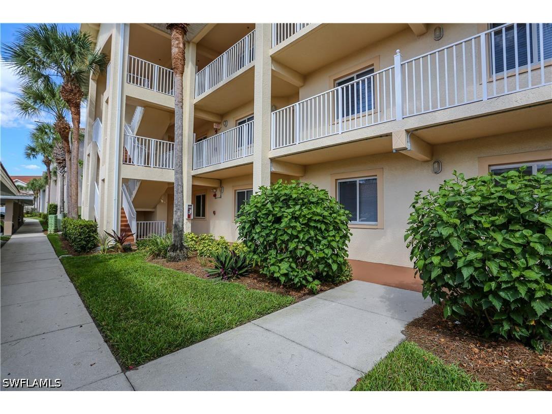 7819 Regal Heron Circle #201 Naples FL 34104 226019522 image3