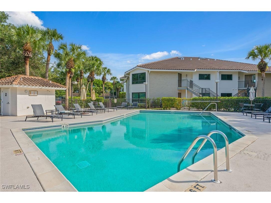 782 Eagle Creek Drive #102 Naples FL 34113 225080104 image18