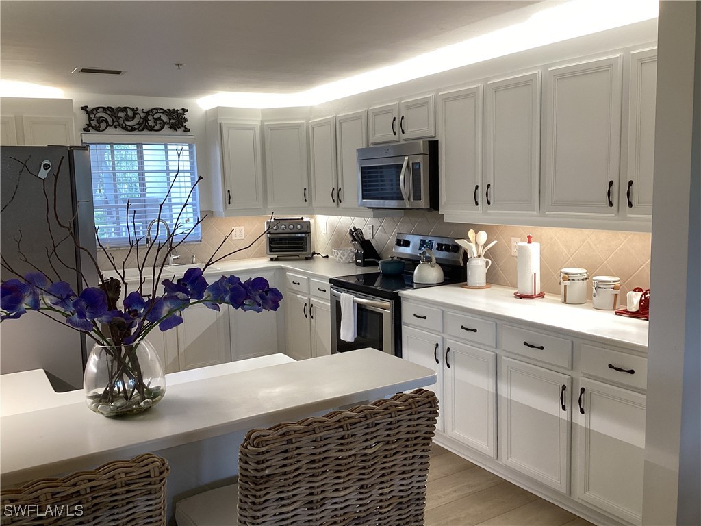 782 Eagle Creek Drive #202 Naples FL 34113 226000476 image15