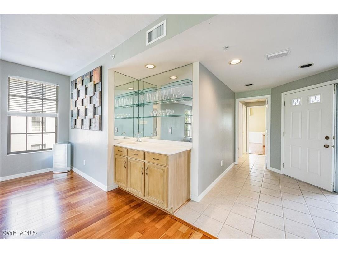 782 Eagle Creek Drive #203 Naples FL 34113 225041616 image13