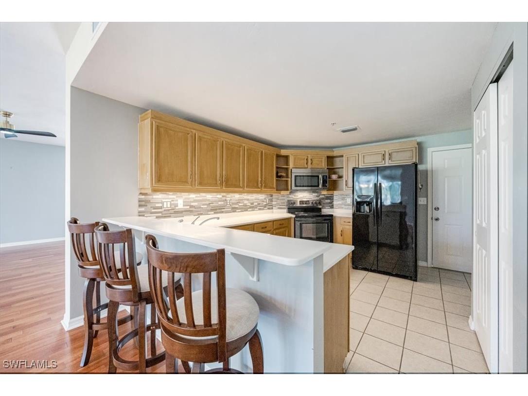 782 Eagle Creek Drive #203 Naples FL 34113 225041616 image4