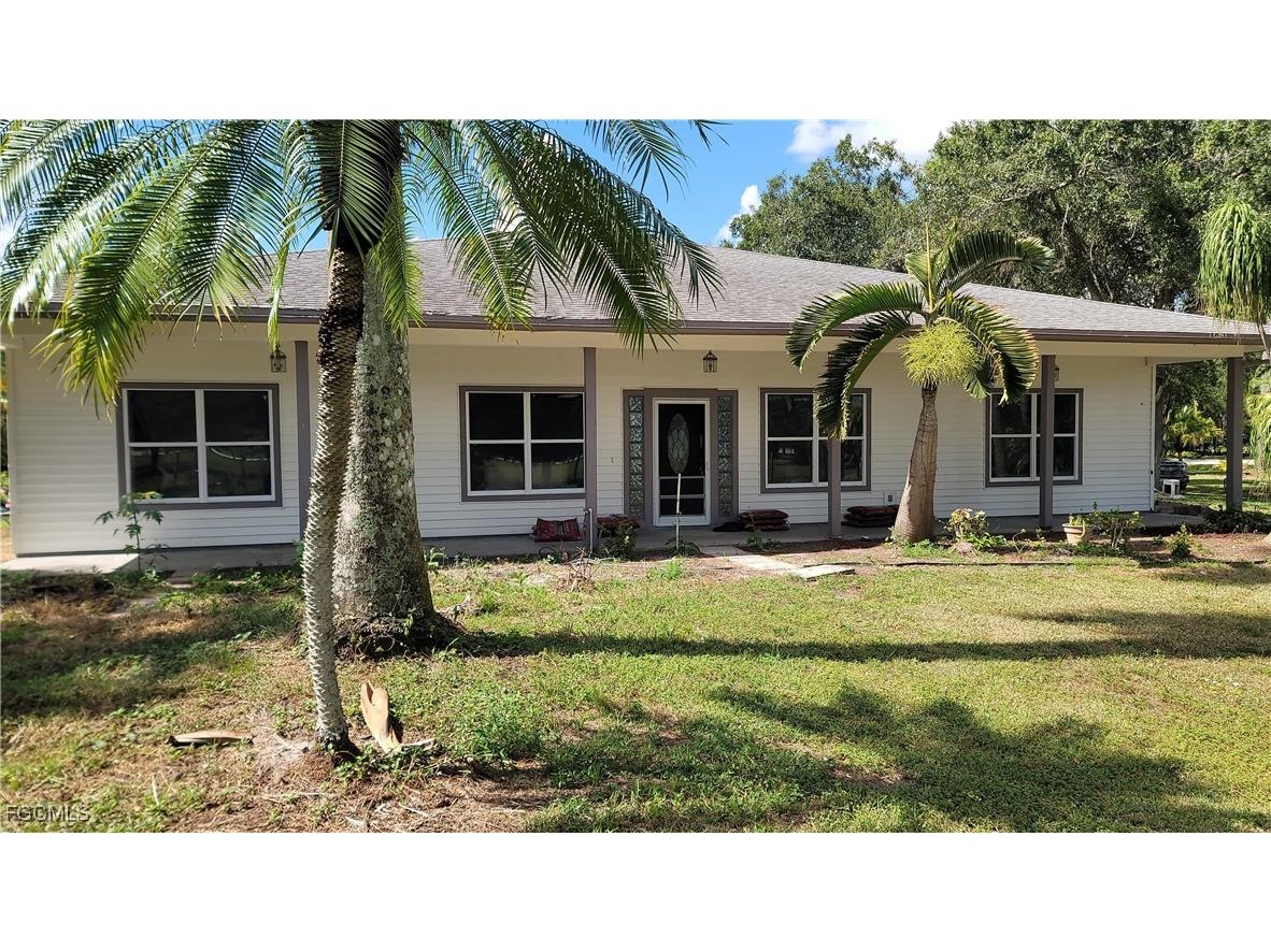 7820 Rich Road North Fort Myers FL 33917 2025016693 image1