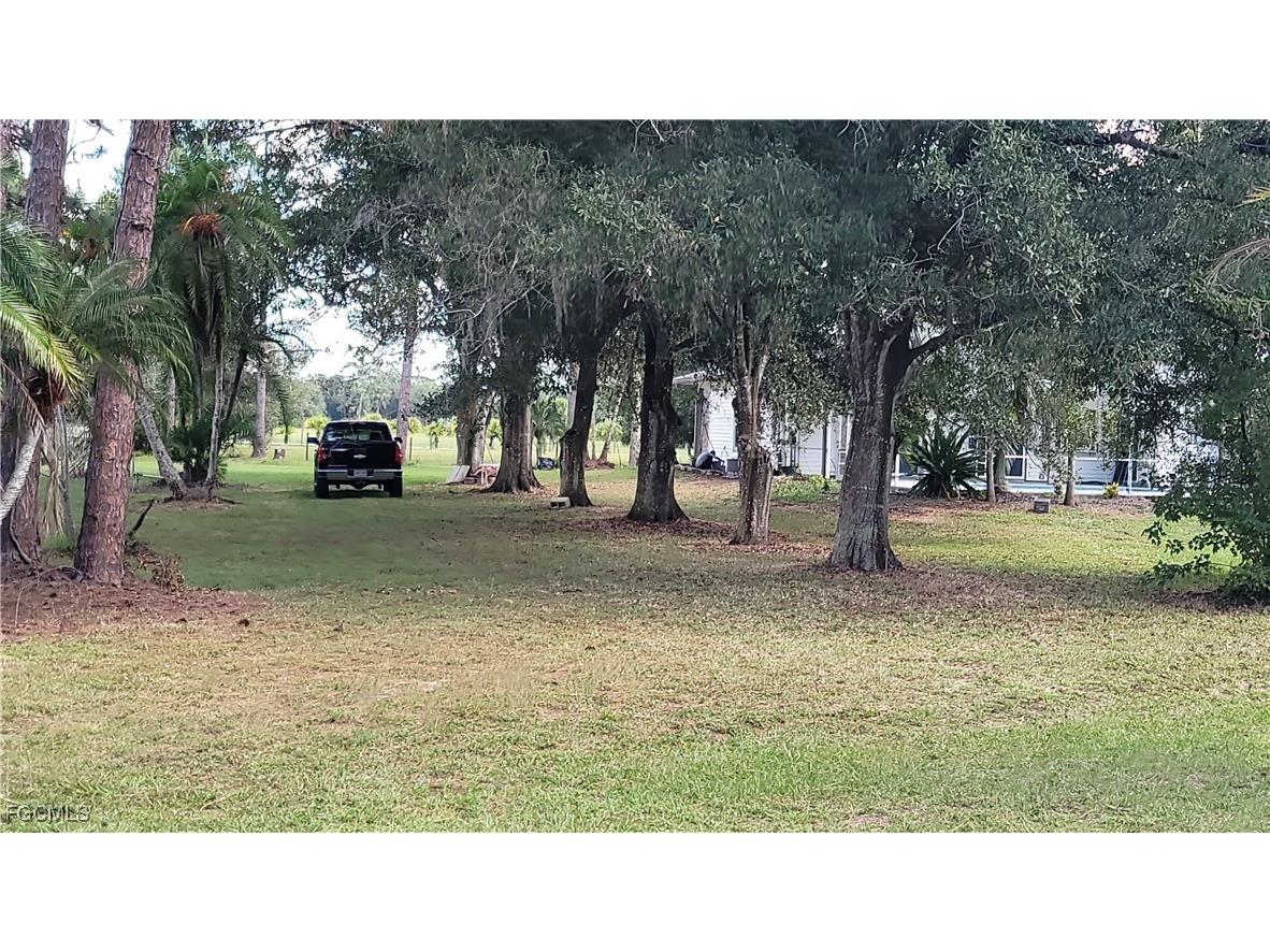 7820 Rich Road North Fort Myers FL 33917 2025016693 image3