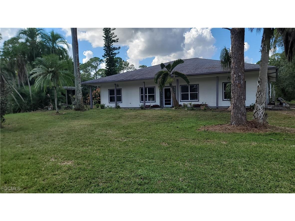 7820 Rich Road North Fort Myers FL 33917 2025016693 image6