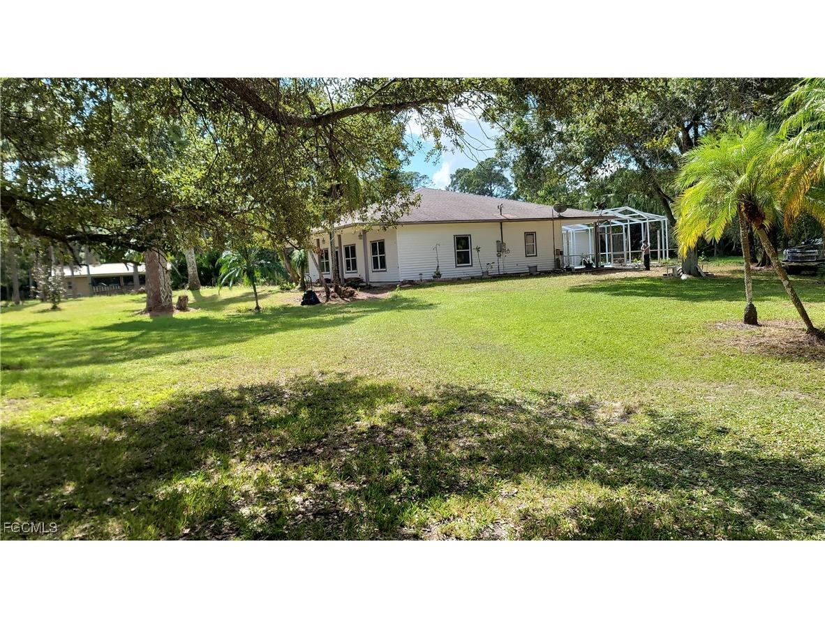 7820 Rich Road North Fort Myers FL 33917 2025016693 image8