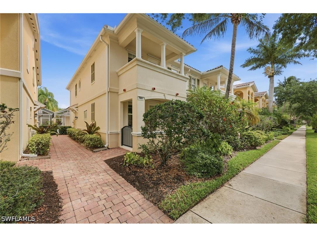 7821 Veronawalk Boulevard Naples FL 34114 226015515 image2
