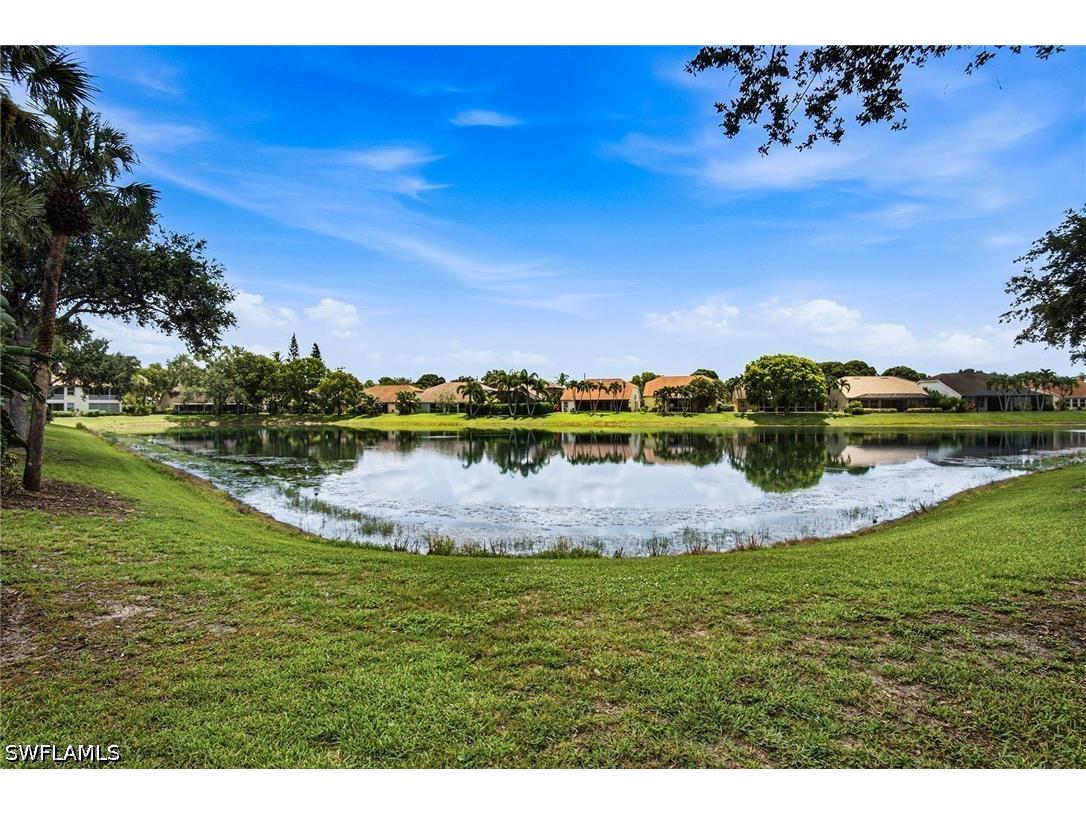 7822 Gardner Drive #101 Naples FL 34109 226024886 image4