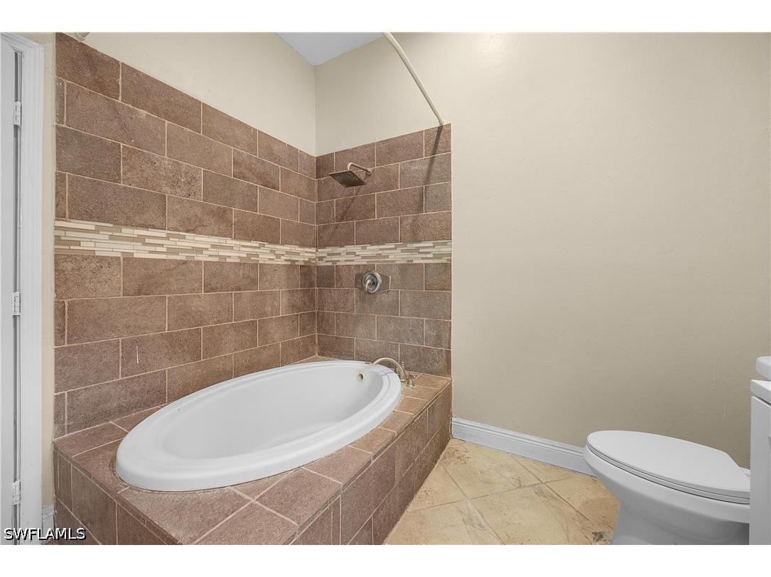 7823 Marx Drive North Fort Myers FL 33917 226018358 image13