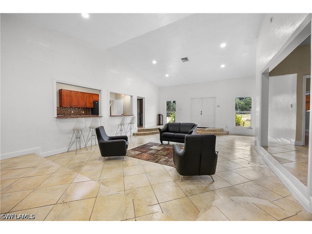 7823 Marx Drive North Fort Myers FL 33917 226018358 image2