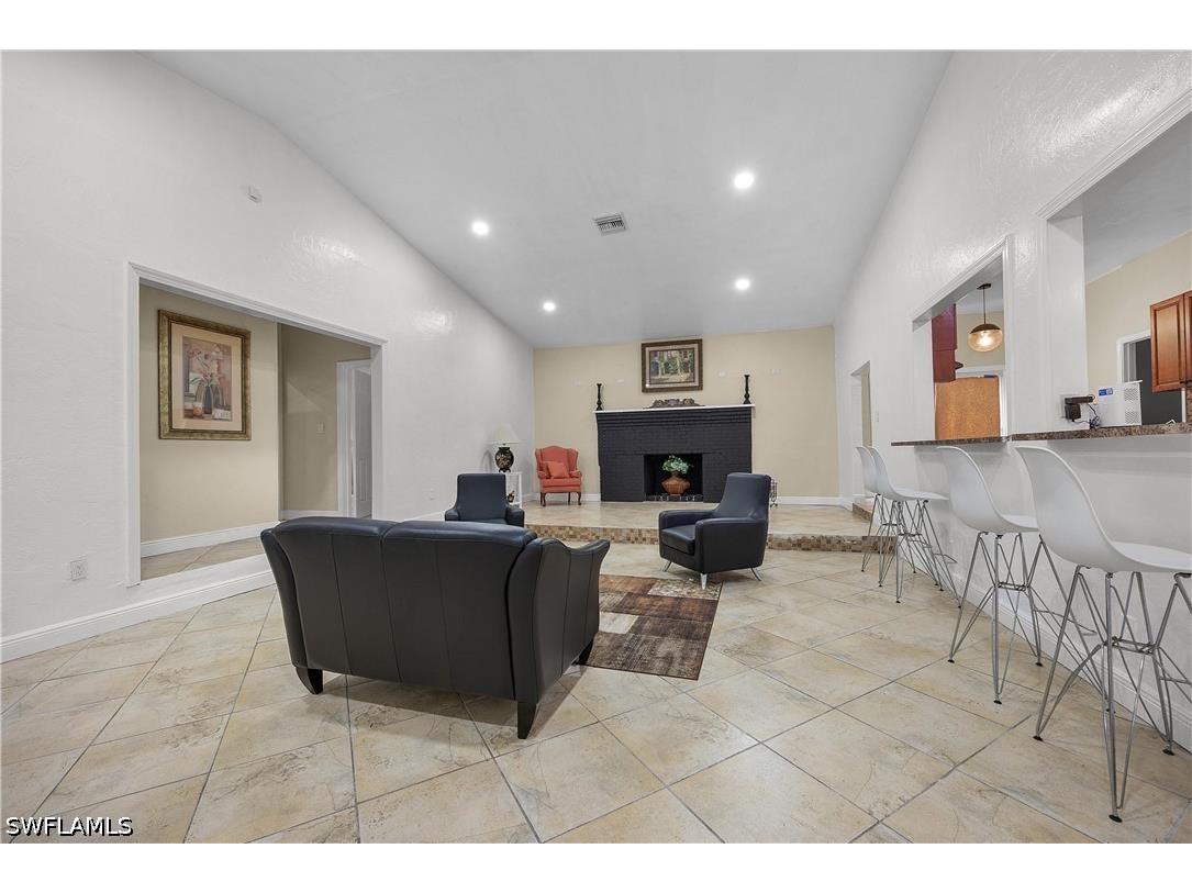 7823 Marx Drive North Fort Myers FL 33917 226018358 image3