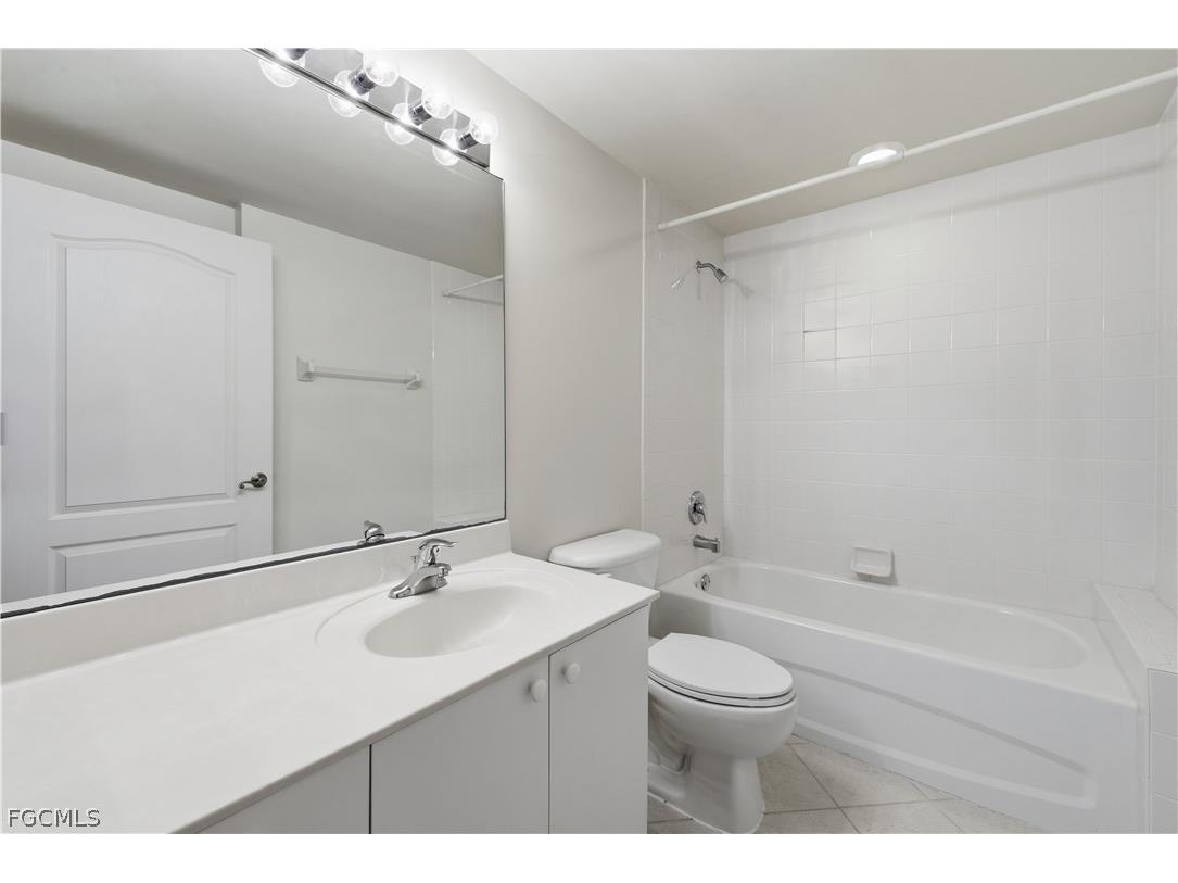 7823 Regal Heron Circle #104 Naples FL 34104 2026006786 image13