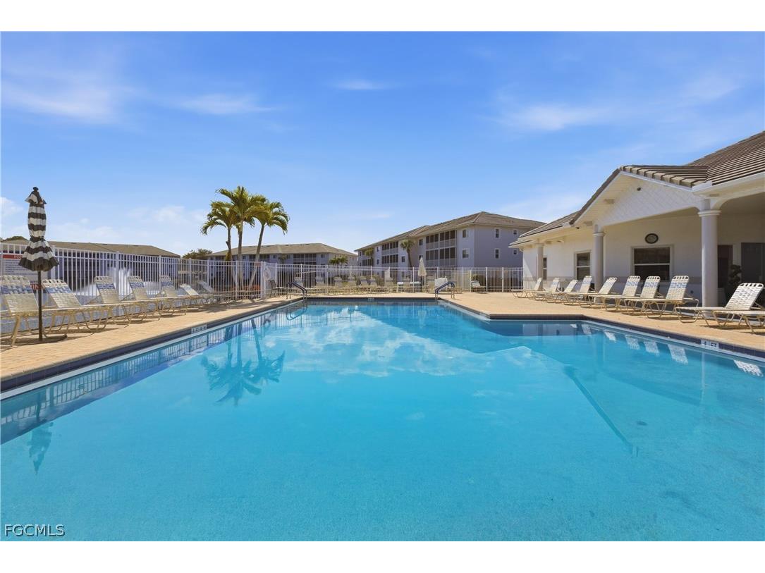 7823 Regal Heron Circle #104 Naples FL 34104 2026006786 image23