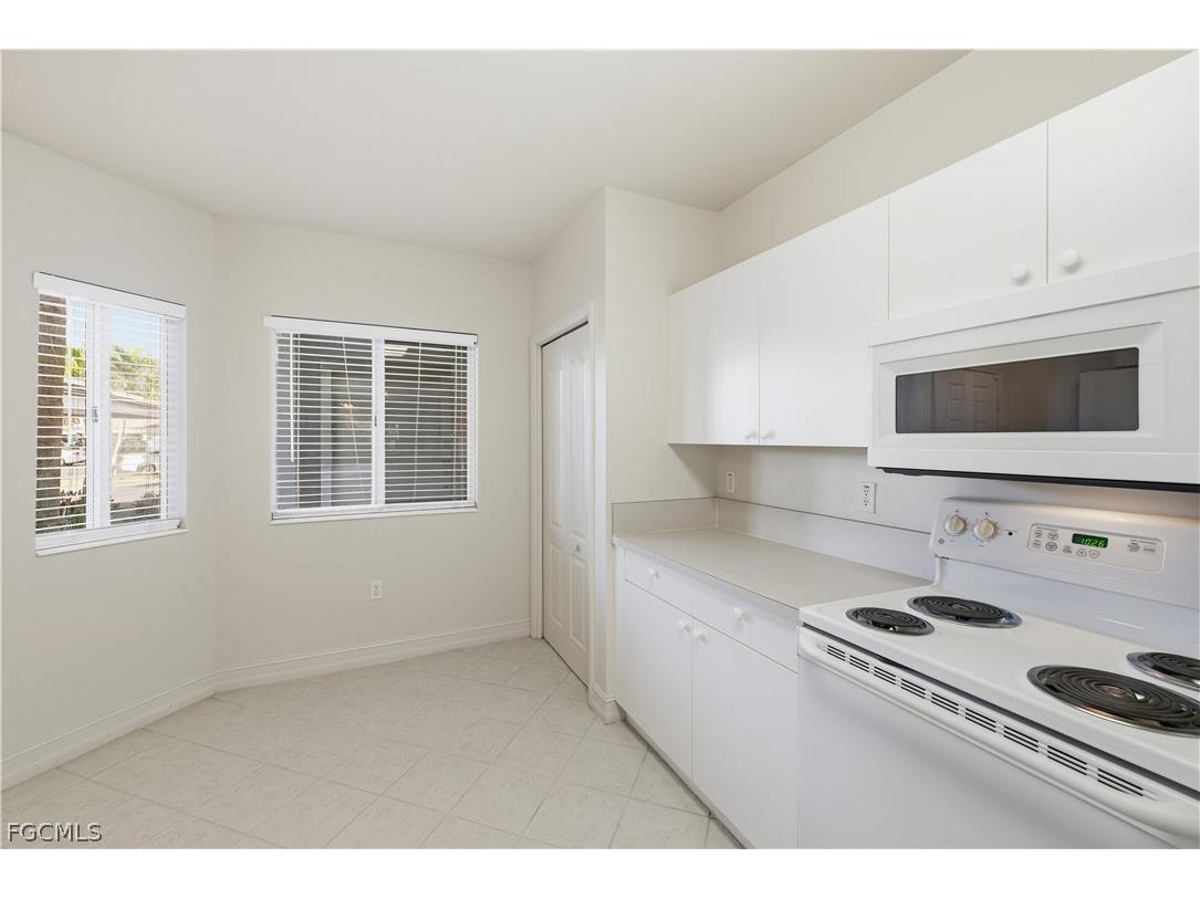 7823 Regal Heron Circle #104 Naples FL 34104 2026006786 image7