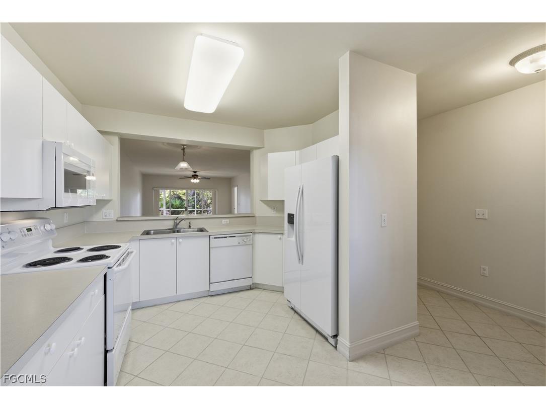 7823 Regal Heron Circle #104 Naples FL 34104 2026006786 image8