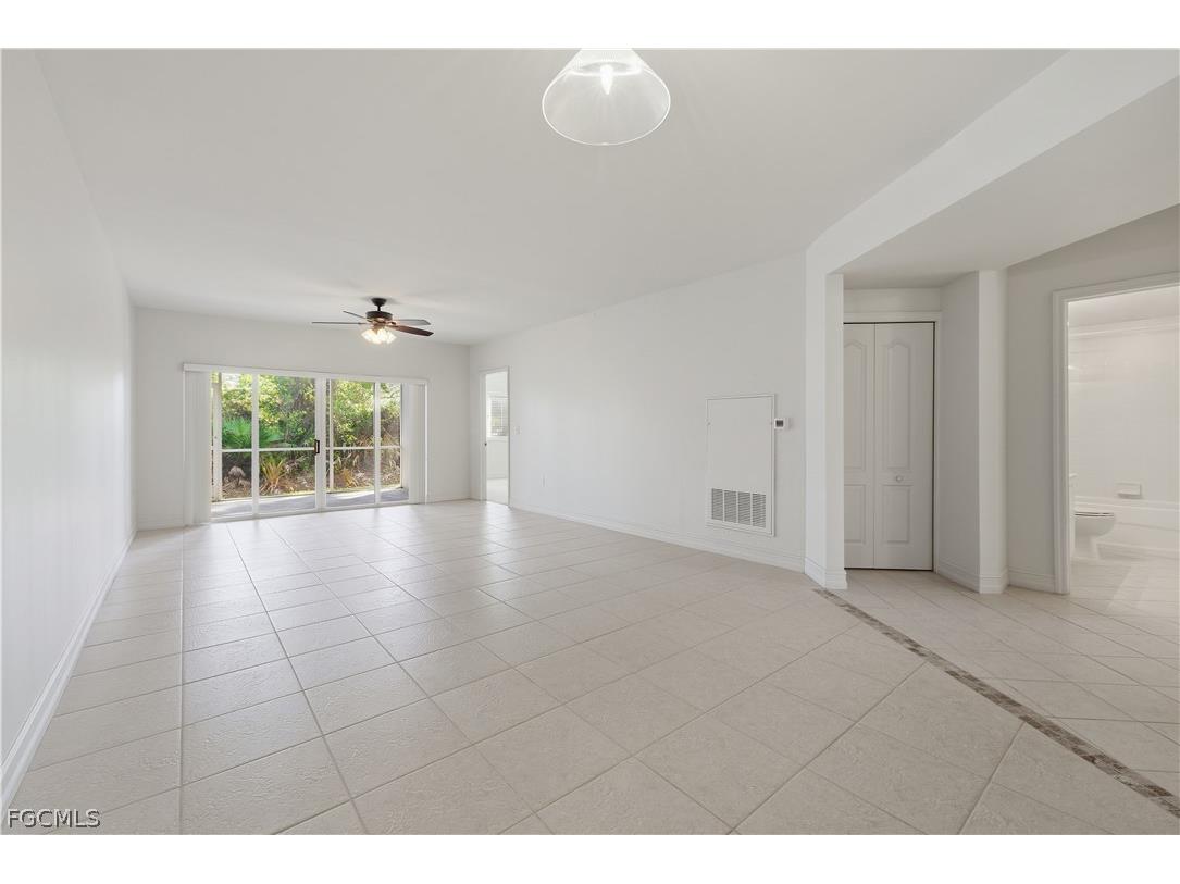 7823 Regal Heron Circle #104 Naples FL 34104 2026006786 image9