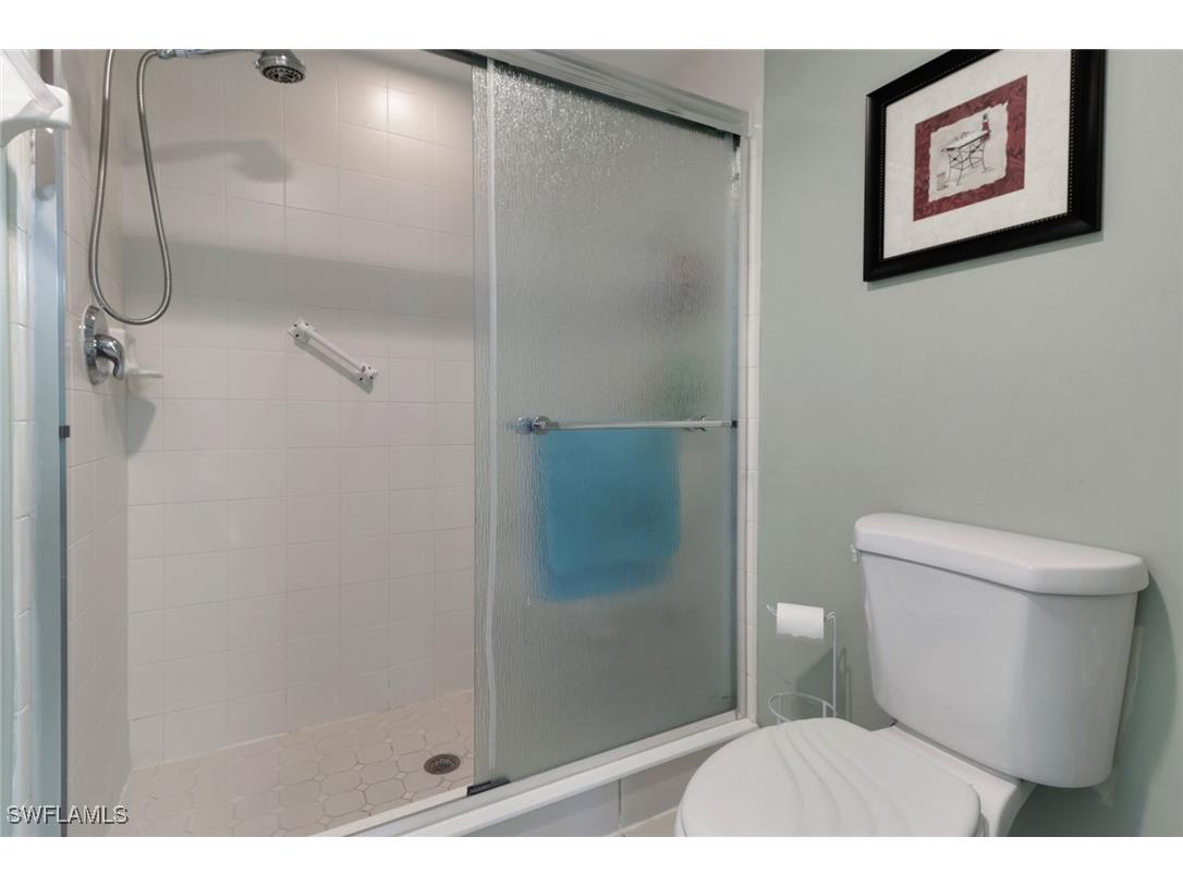 7823 Regal Heron Circle #105 Naples FL 34104 225073805 image24