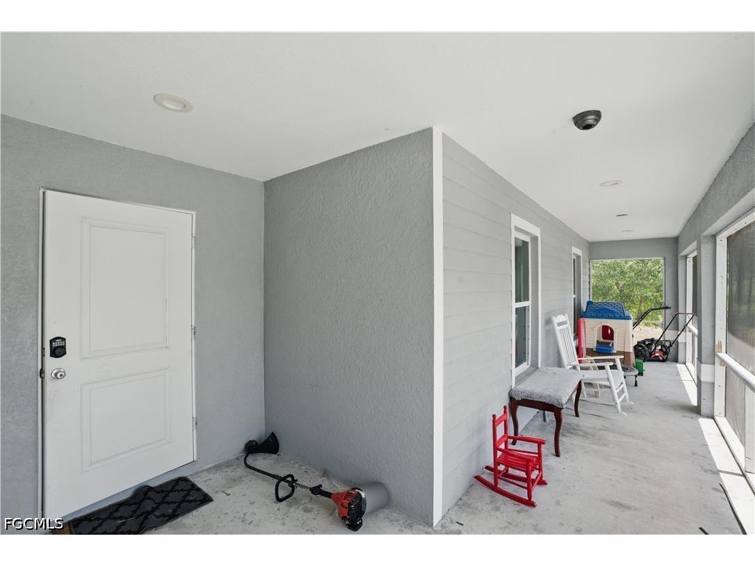 7824 6th Terrace Labelle FL 33935 2026015420 image4