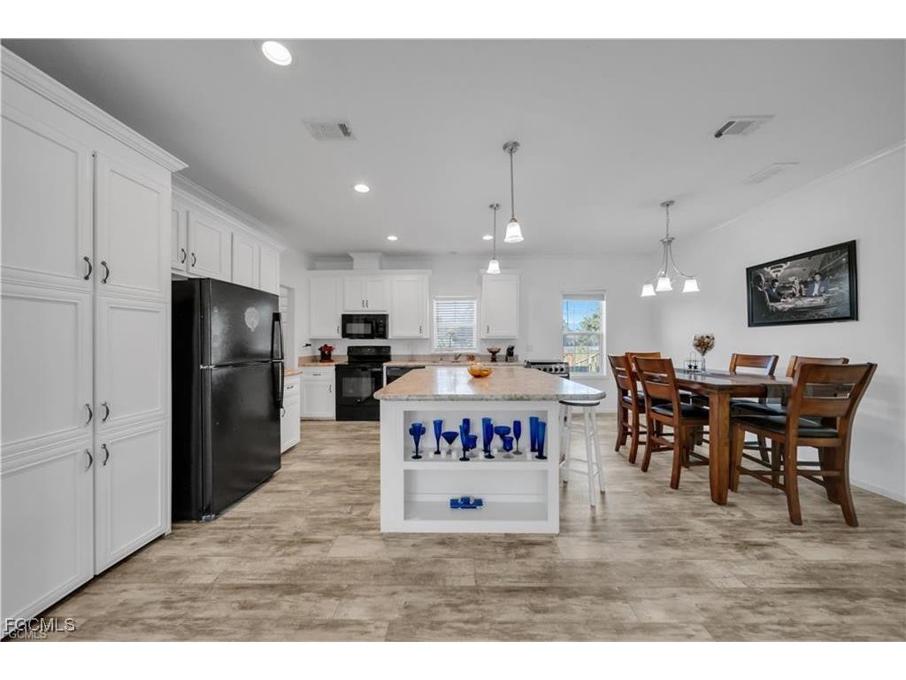 7824 8th Place Labelle FL 33935 2025021995 image10