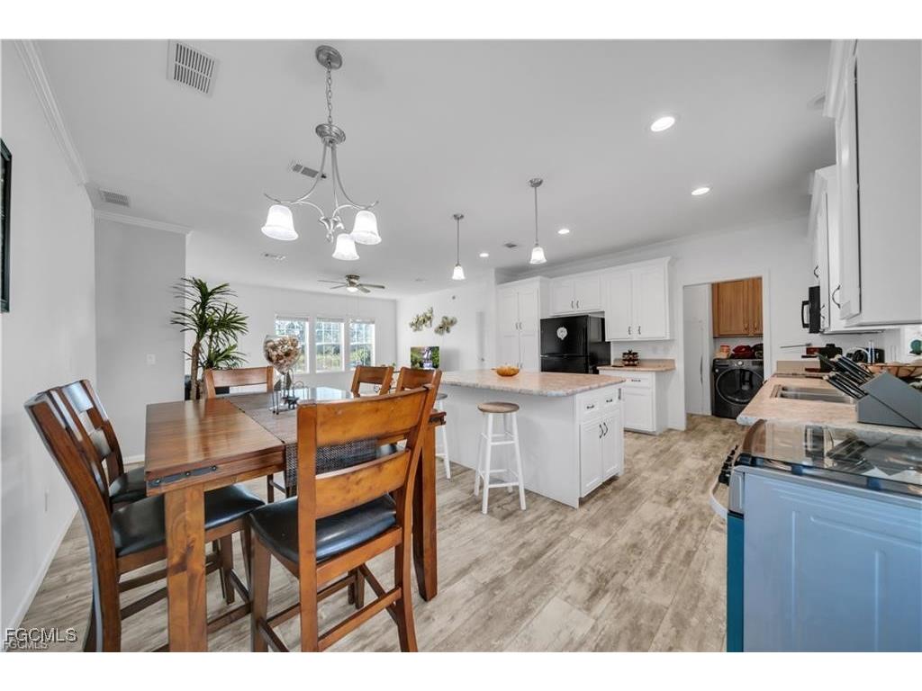 7824 8th Place Labelle FL 33935 2025021995 image12