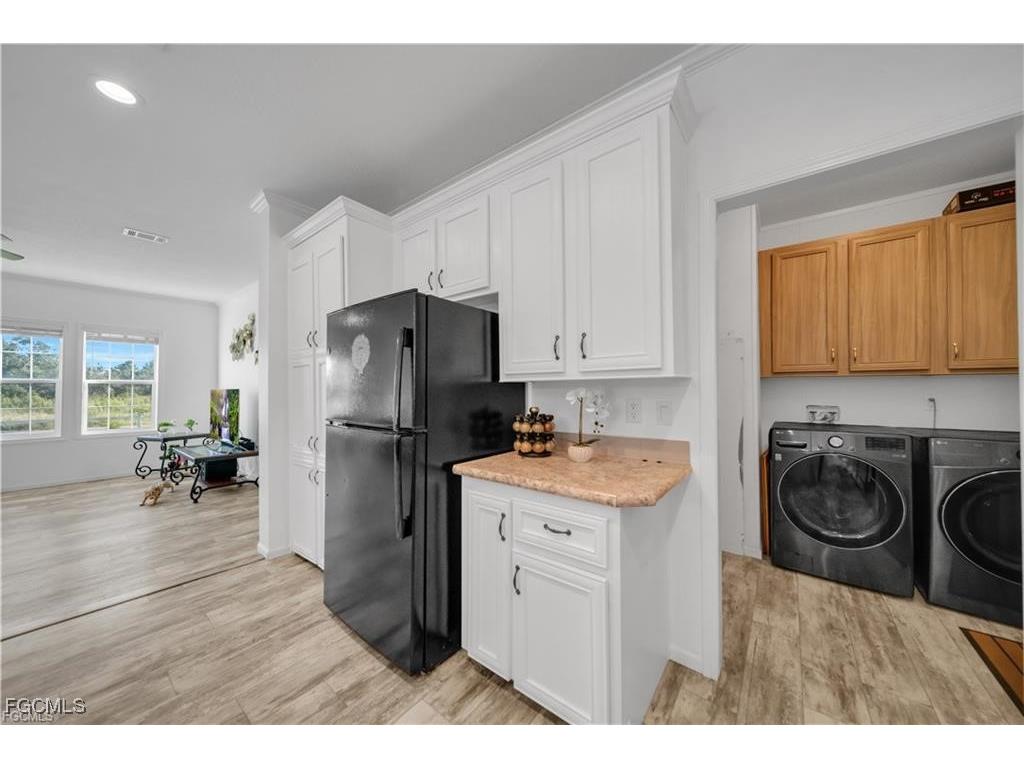 7824 8th Place Labelle FL 33935 2025021995 image13