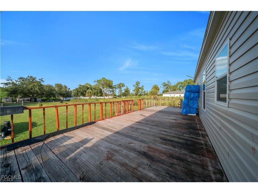 7824 8th Place Labelle FL 33935 2025021995 image7