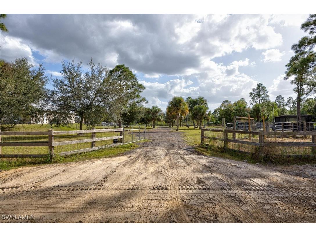 7825 2nd Terrace Lehigh Acres FL 33936 224086403 image48