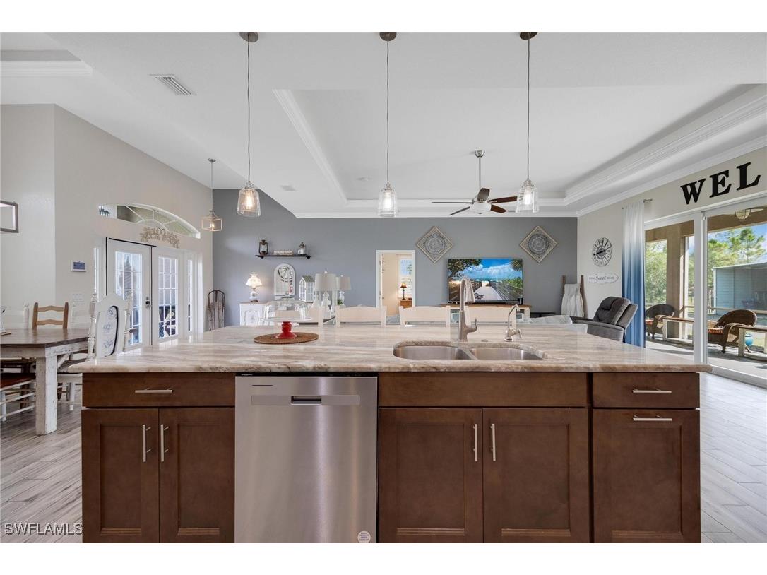 7825 2nd Terrace Lehigh Acres FL 33936 224086403 image9