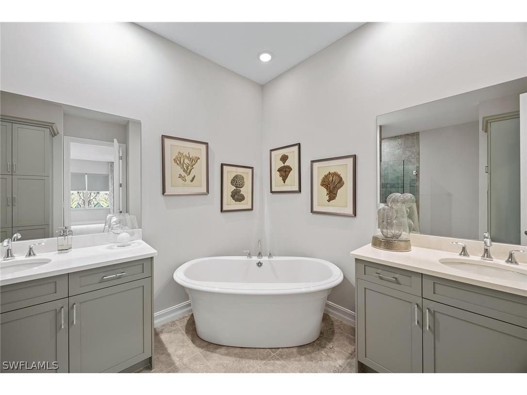 7825 Hawthorne Drive #2103 Naples FL 34113 226007853 image16