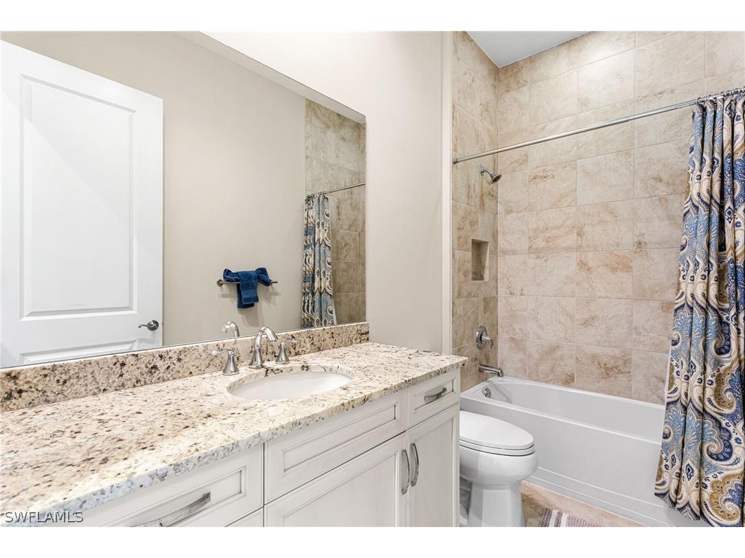 7825 Hawthorne Drive #2104 Naples FL 34113 226008349 image26